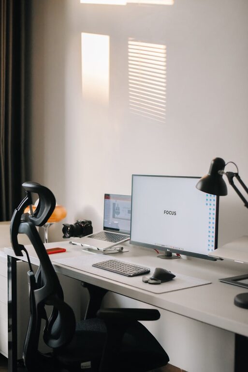 Tips for Organizing a Clutter-Free Workspace to Boost Productivity